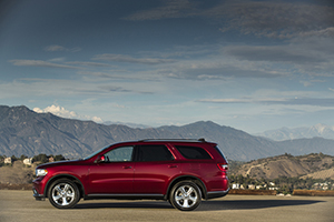 The 2014 Dodge Durago is a nice blend of practicality and sportiness.