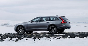 2017 Volvo V90 1