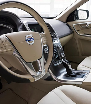 Volvo XC60 T6 interior